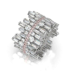 Fashionable Finger Jewelry Ring For Women Luxurious Engagement Ring